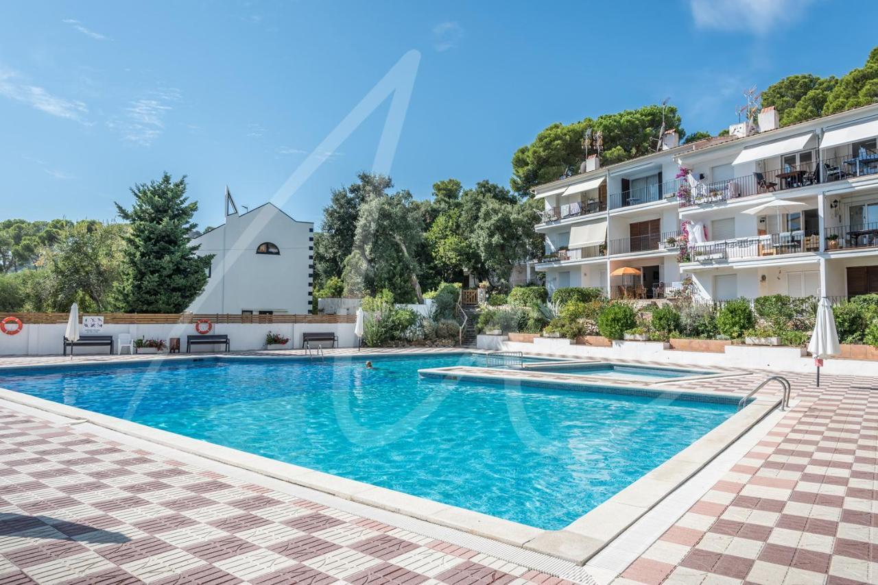 Carabela By Seamount Rentals Calella De Palafrugell Luaran gambar